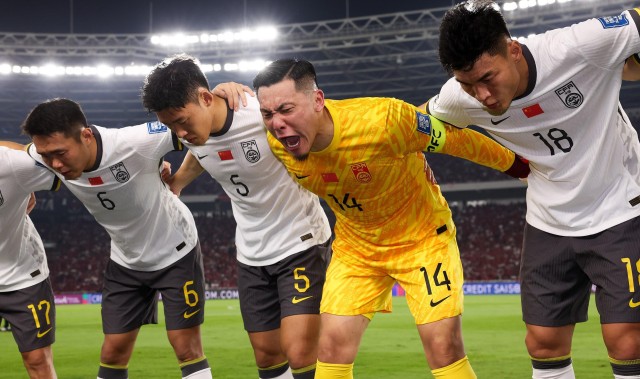 金年会体育-篮球比赛中快速传导球技术的训练与应用技巧解析